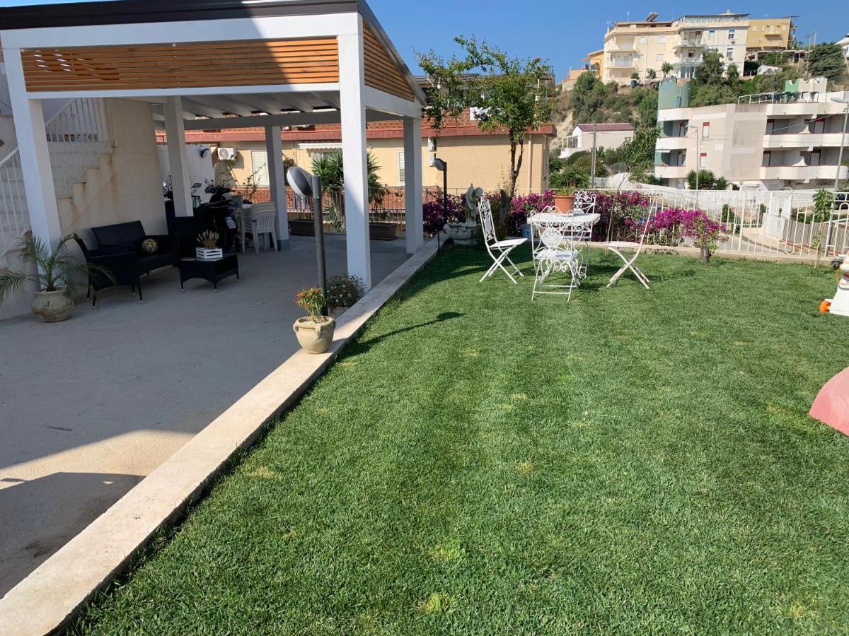 ריאלמונטה Villa Maresa Home מראה חיצוני תמונה