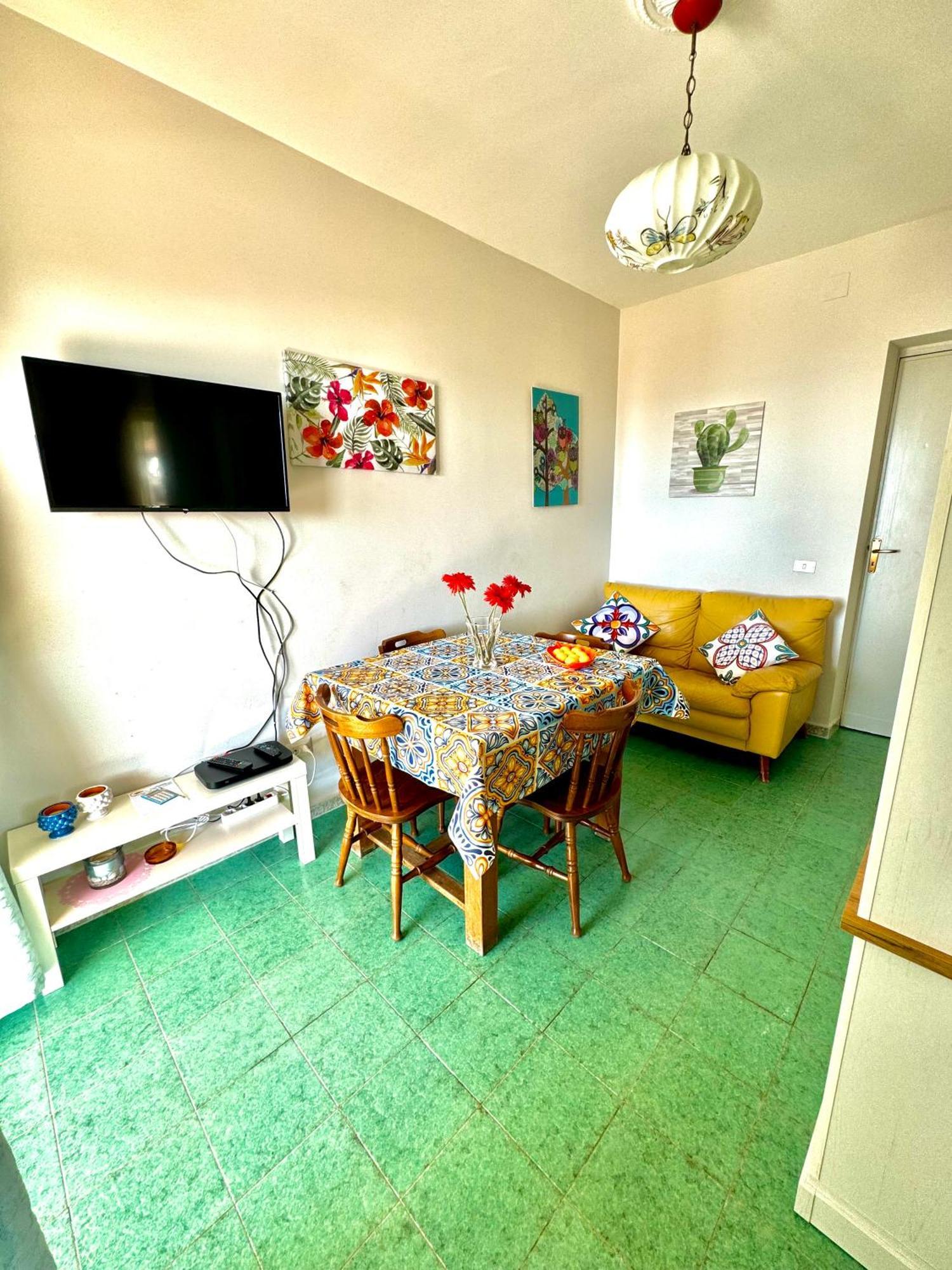 ריאלמונטה Villa Maresa Home חדר תמונה